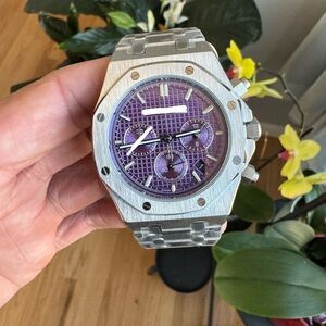 Luxury watch chronograph purple dial automatic